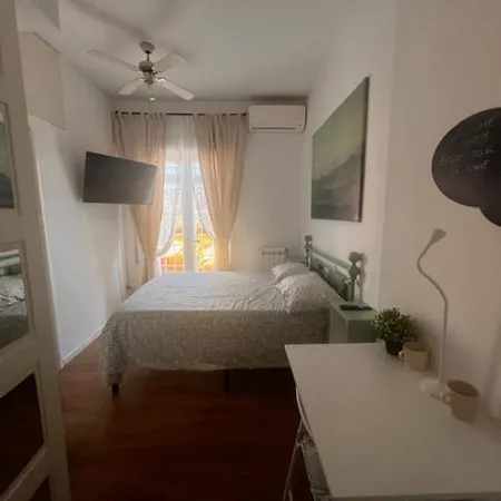 Vatican Penthouse 2 By Almond Tree Guest house *